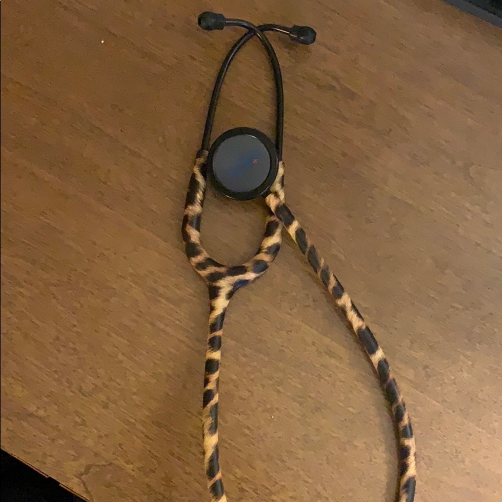 MDF leopard stethoscope